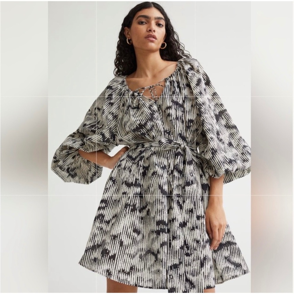 H&M Abstract Printed Tie Belt Voluminous Sleeve Cotton Mini Dress Size Small NWT